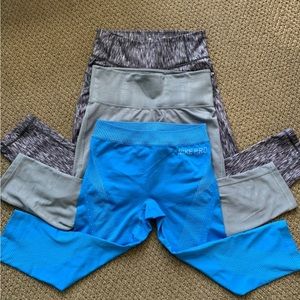 Capri legging lot.  Size small.